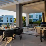 빌라 Vacation Marbella I Schumacher, New Built, Sea View, Luxury, Private Pool, Bbq, Golfers Paradise, Entertainment