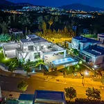 Vacation Marbella I Schumacher, New Built, Sea View, Luxury, Private Pool, Bbq, Golfers Paradise, Entertainment *