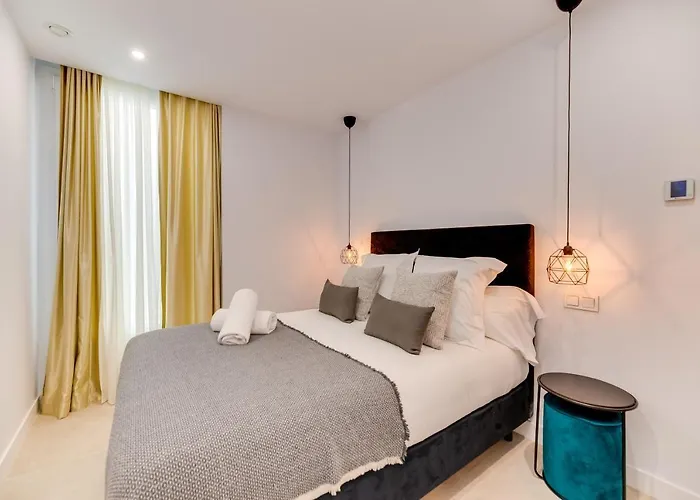 Villa Vacation Marbella I Schumacher, New Built, Sea View, Luxury, Private Pool Estepona