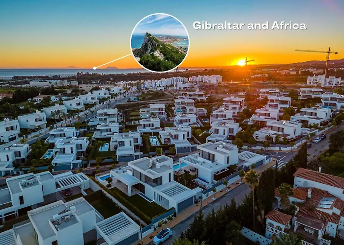 Villa Vacation Marbella I Schumacher, New Built, Sea View, Luxury, Private Pool Estepona