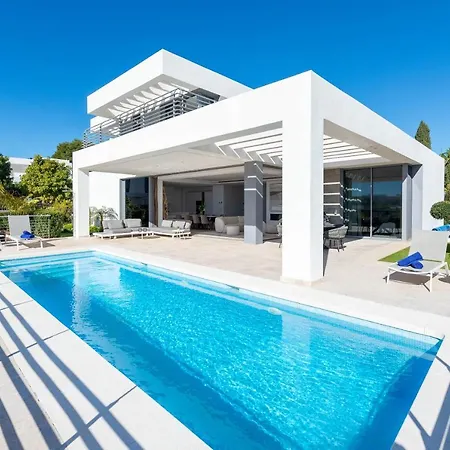 Vacation Marbella I Schumacher, New Built, Sea View, Luxury, Private Pool Vila *