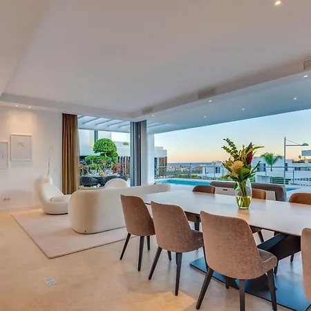 Vacation Marbella I Schumacher, New Built, Sea View, Luxury, Private Pool Vila *