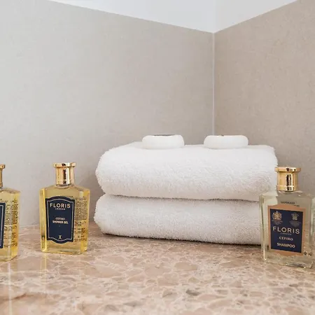 Vila Vacation Marbella I Schumacher, New Built, Sea View, Luxury, Private Pool Estepona