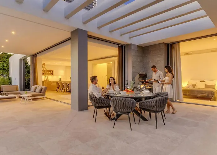 Vacation Marbella I Schumacher, New Built, Sea View, Luxury, Private Pool * Estepona