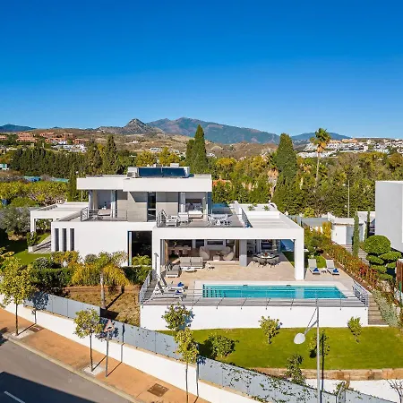 Vacation Marbella I Schumacher, New Built, Sea View, Luxury, Private Pool * Эстепона
