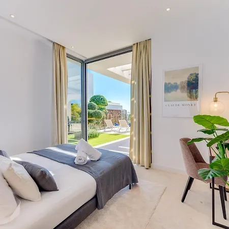 Vacation Marbella I Schumacher, New Built, Sea View, Luxury, Private Pool Эстепона