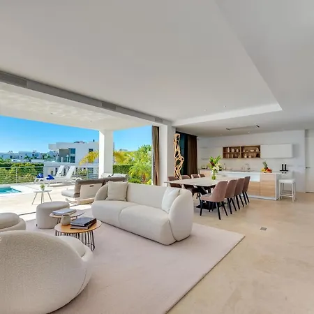 Вилла Vacation Marbella I Schumacher, New Built, Sea View, Luxury, Private Pool Эстепона