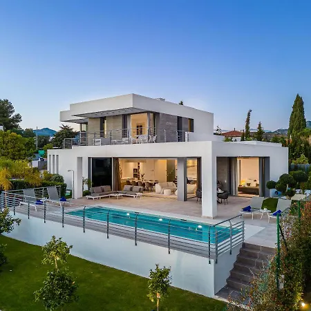 Vacation Marbella I Schumacher, New Built, Sea View, Luxury, Private Pool, Bbq, Golfers Paradise, Entertainment * Эстепона