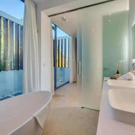 Вилла Vacation Marbella I Schumacher, New Built, Sea View, Luxury, Private Pool Эстепона
